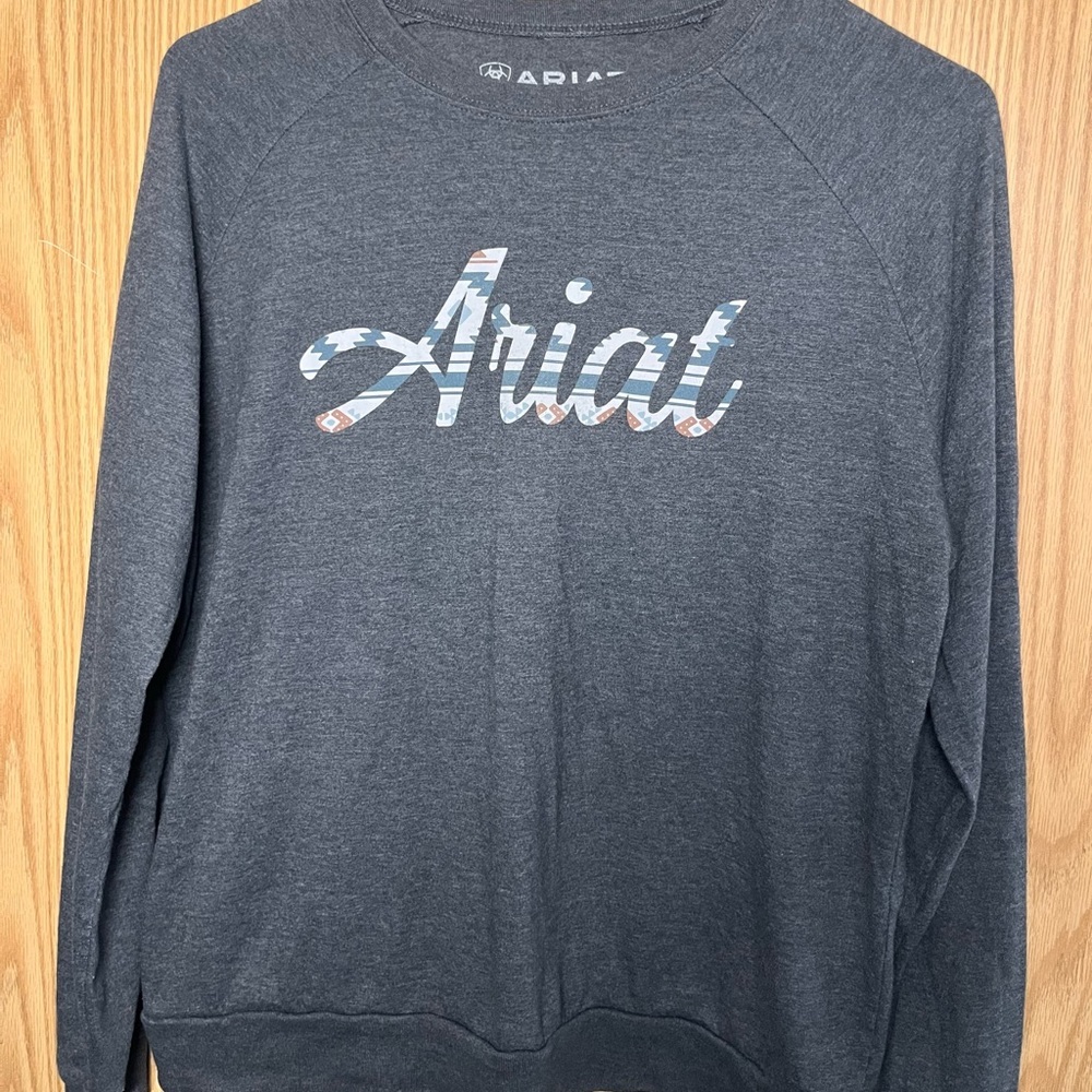 Ariat Sweatshirt with Patterned Logo